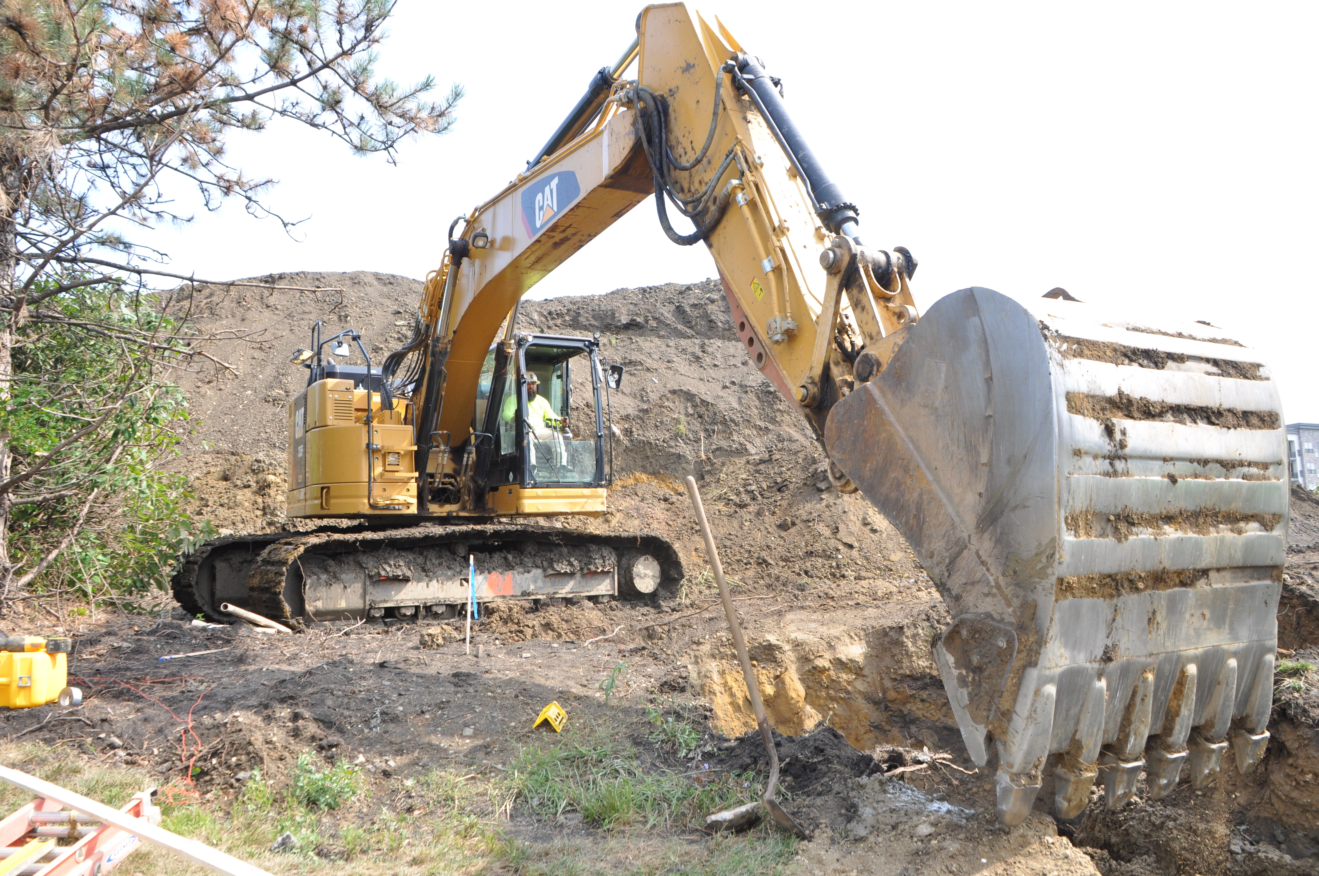 Souders Excavating services background